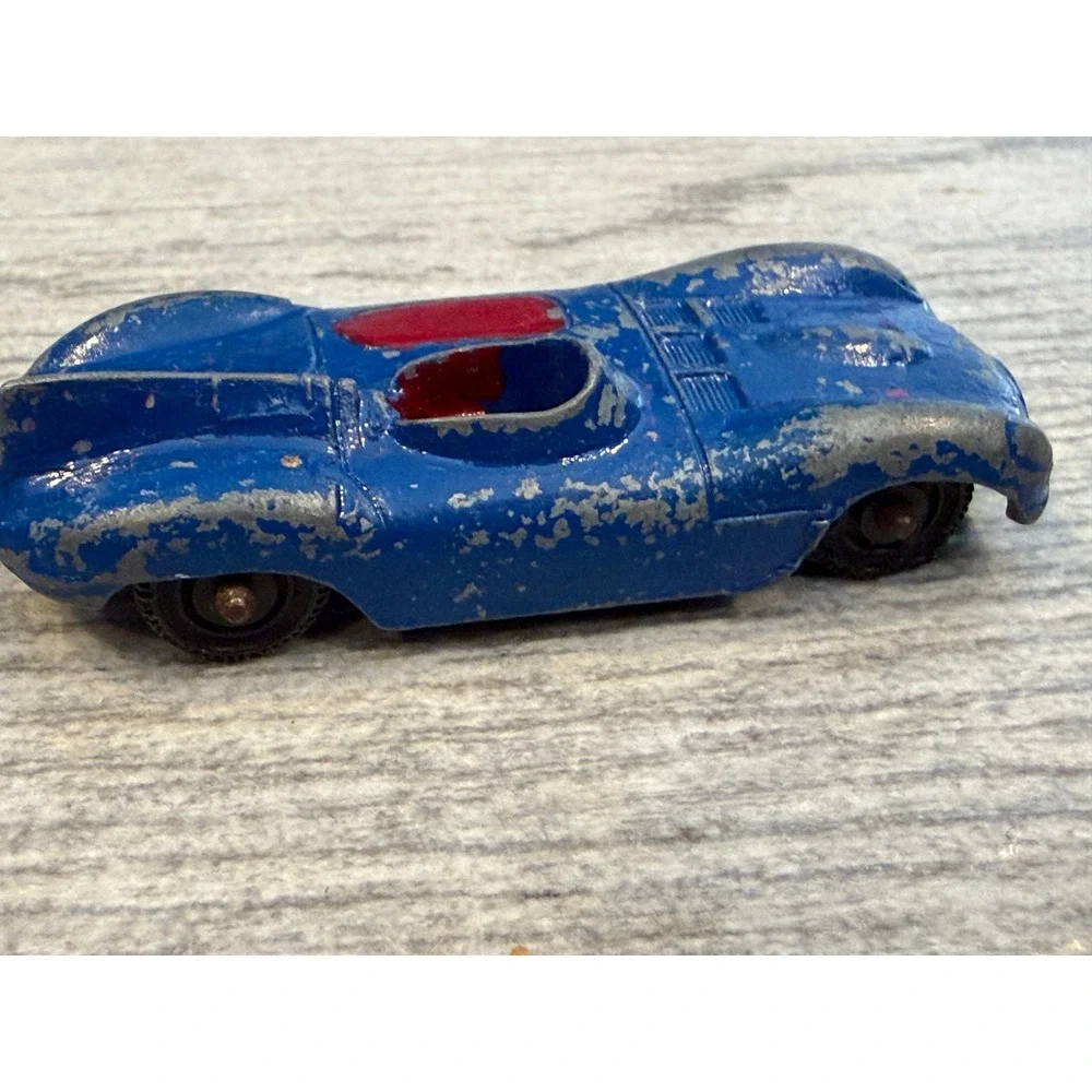 Tootsietoy‎ Diecast Race Car Jaguar Tootsie D-Type racer Vintage Metal USA 60s